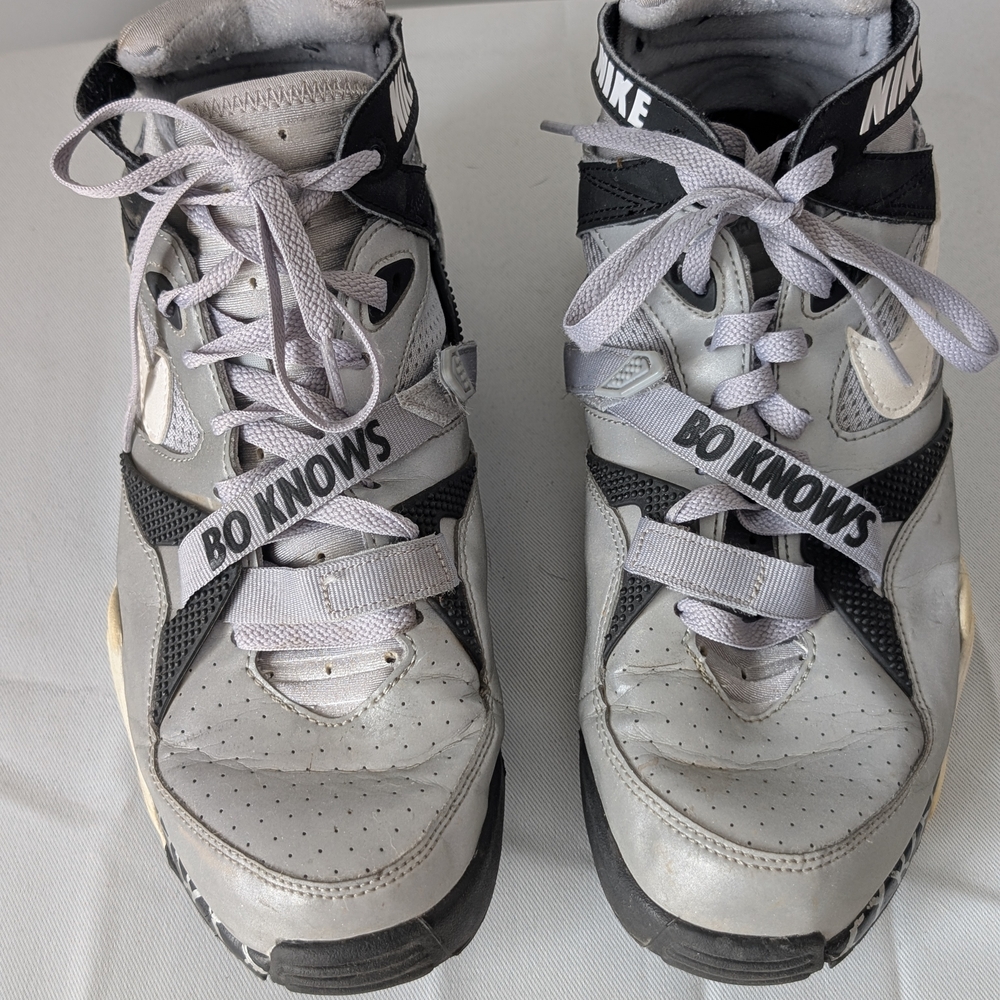 Nike Black and Gray Performance Athletic Shoes